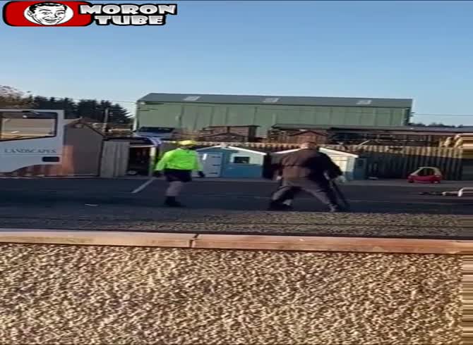 Video :The gypsies got into a heated argument!